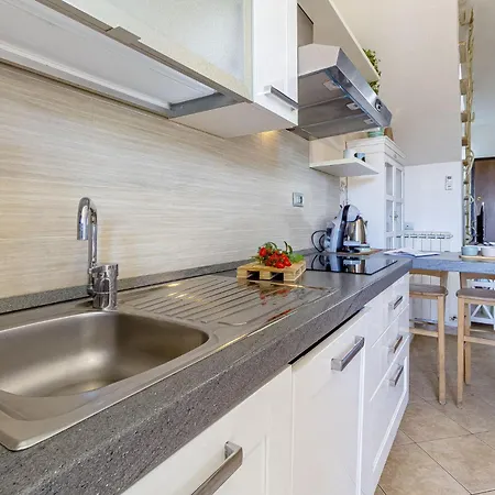 Charlotte - For Family And Groups Apartment Porto Torres
