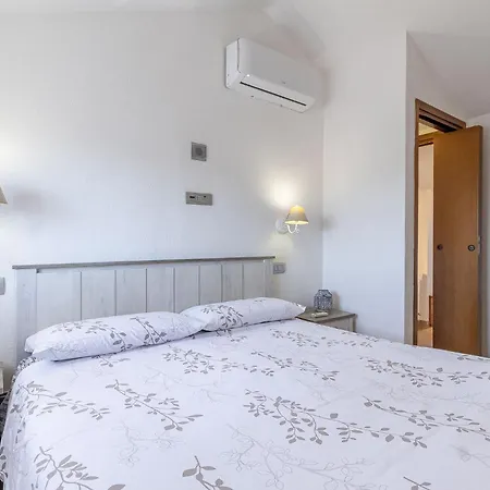 Charlotte - For Family And Groups * Porto Torres