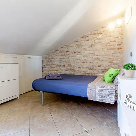 Charlotte - For Family And Groups * Porto Torres